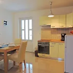 דירה Private Kirincic